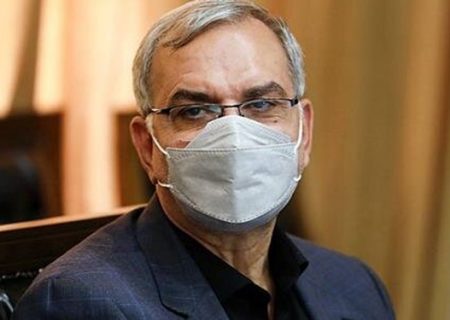 وزیر بهداشت: دولت سیزدهم واکسیناسیون را به FATF گره نزد/ واکسن کرونای ایران به ۱۰ کشور صادر می‌شود